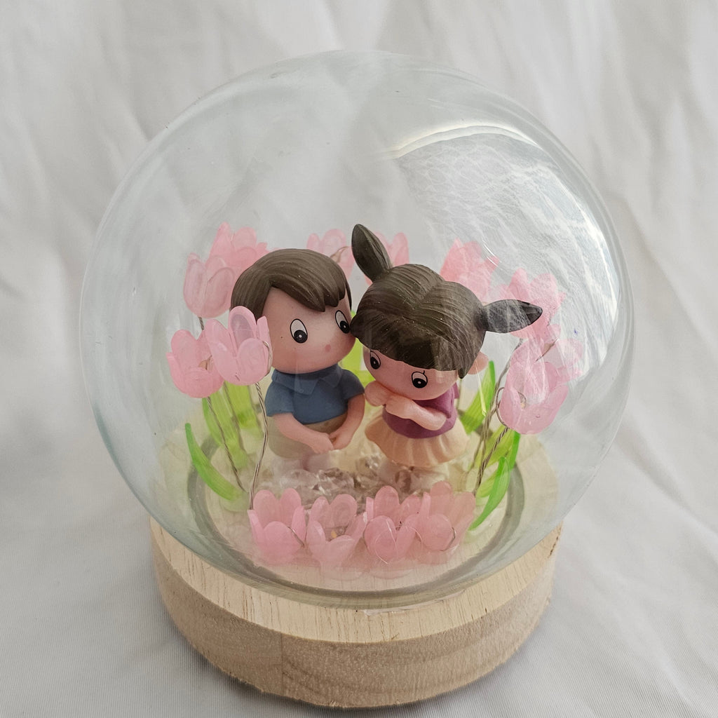 The Flair Store™ Romantic Couple in Tulip Flowers LED Night Light Crystal Ball Lamp With Wooden Base